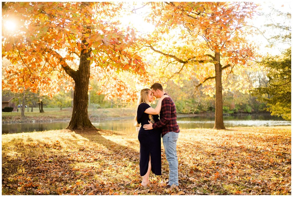 fall maternity pictures lions beuth park moberly mo flannel converse railroad car bridge golden light